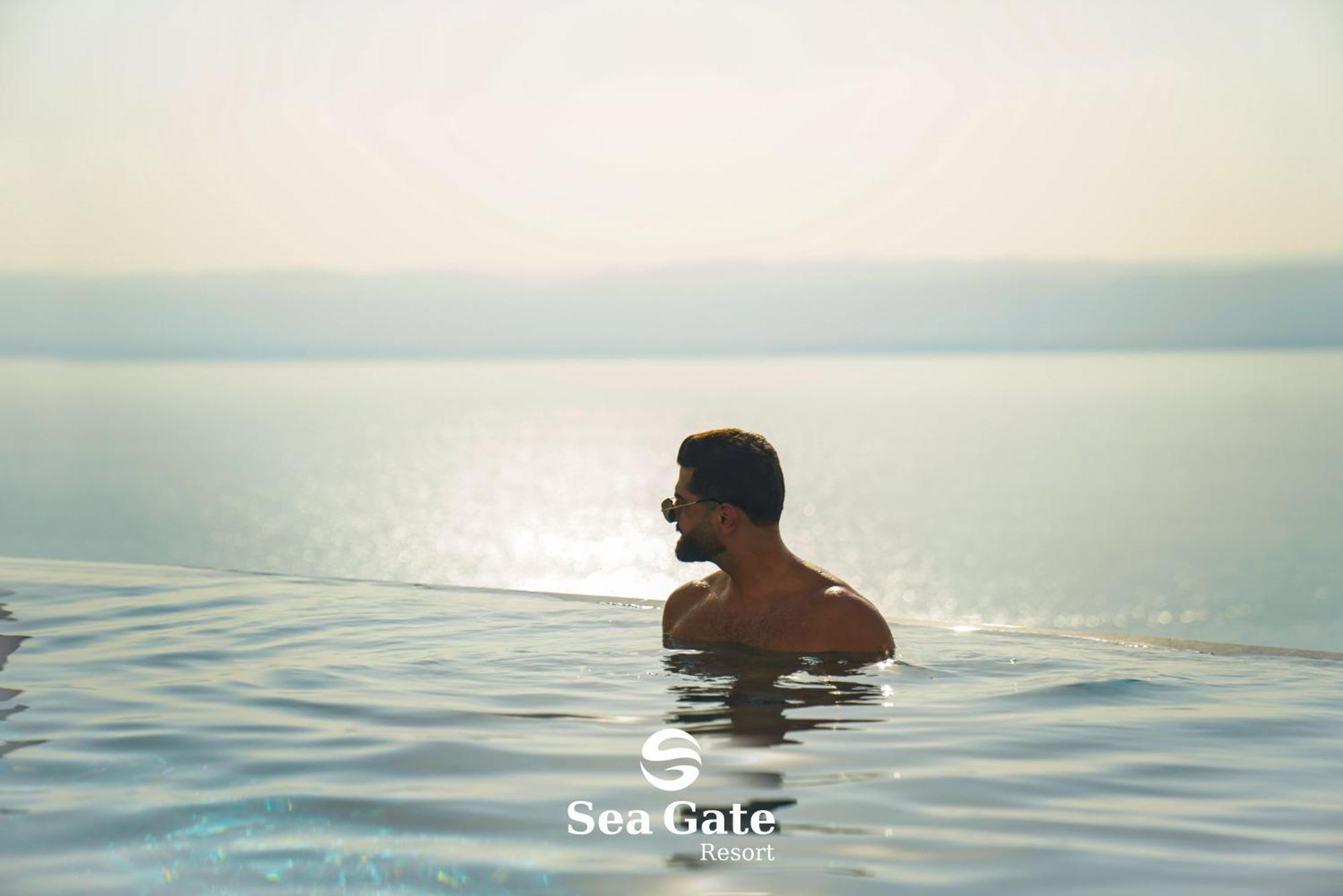 Sea Gate Resort Sweimeh Exterior photo