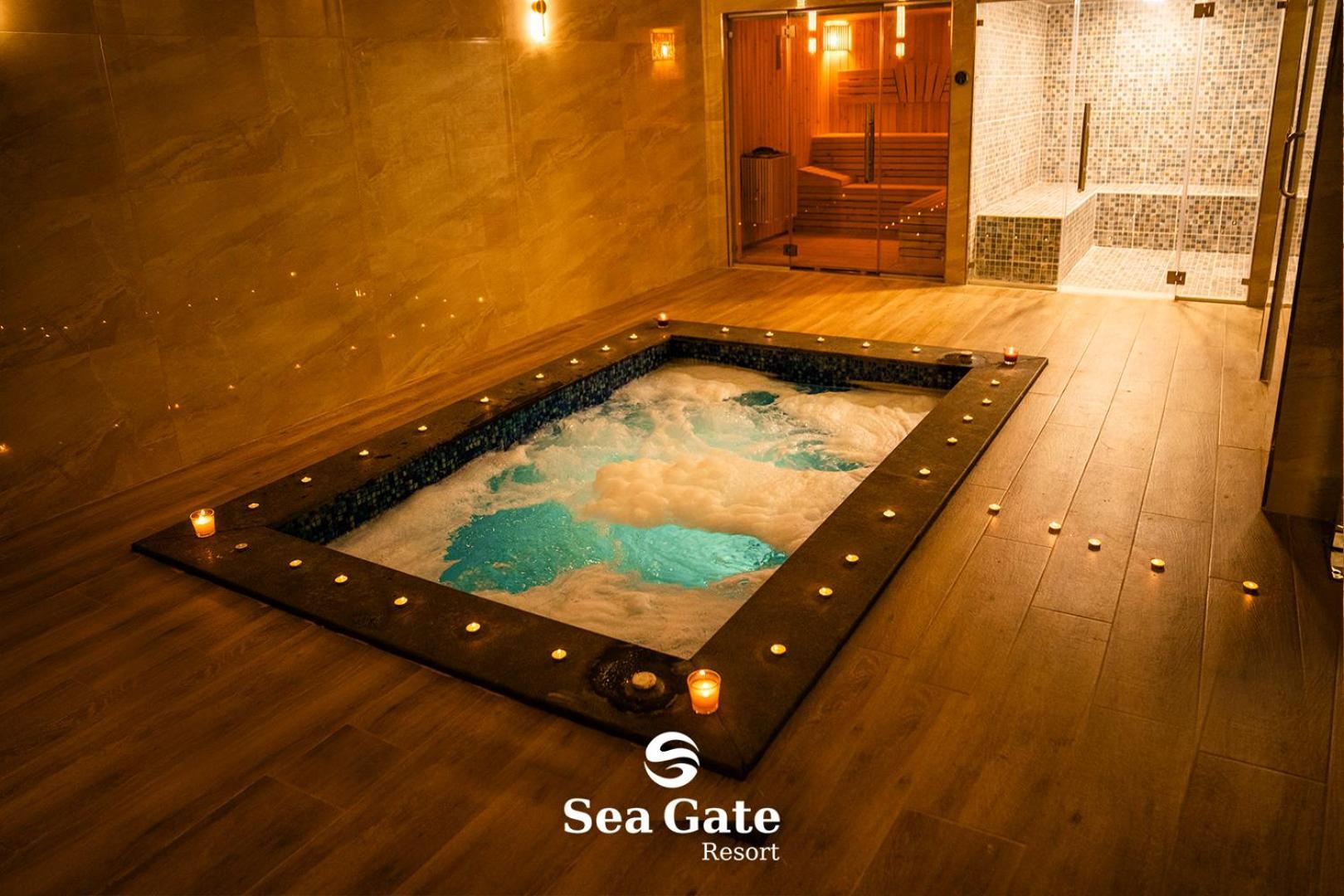 Sea Gate Resort Sweimeh Exterior photo