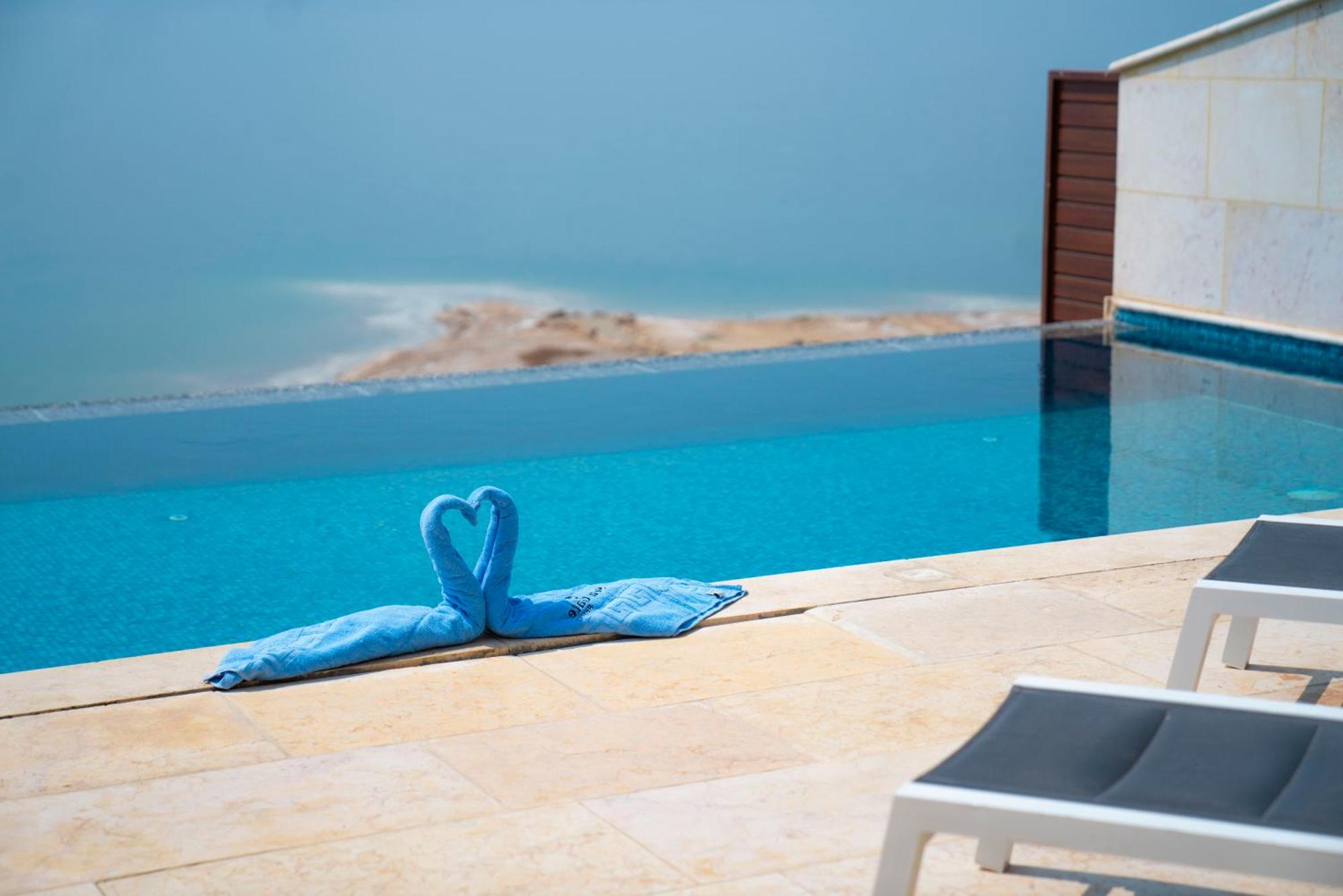 Sea Gate Resort Sweimeh Exterior photo